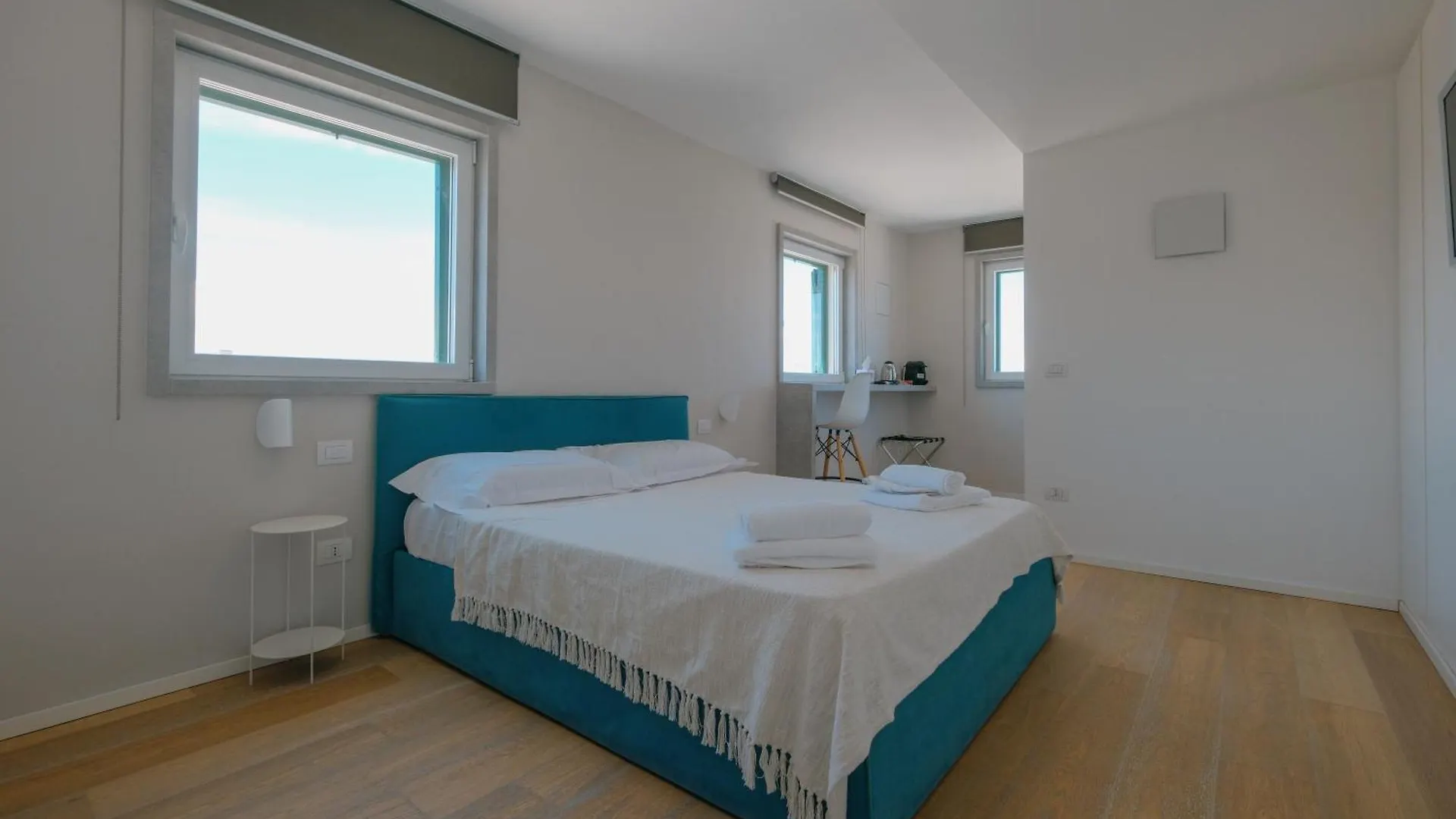 La Finestrella Hotel Bari 0*,